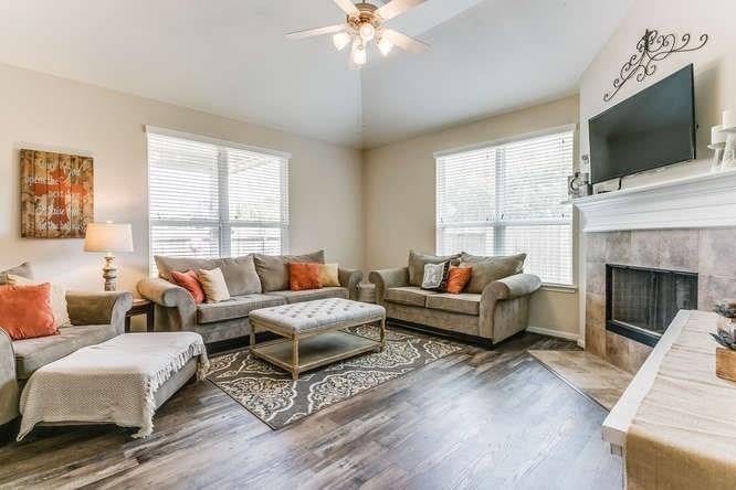 11215 English Rose Trail