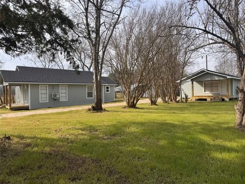 Photo of 22085 Madison Street, Bedias, TX 77831 (MLS # 33147532)