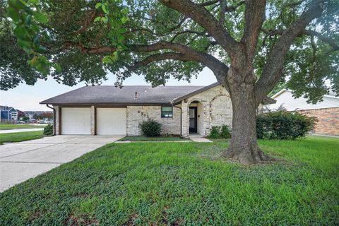 Photo of 4701 Crepe Myrtle Lane, Pasadena, TX 77505 (MLS # 9285087)