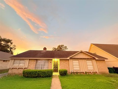 Photo of 9214 Carvel Lane, Houston, TX 77036 (MLS # 78810510)