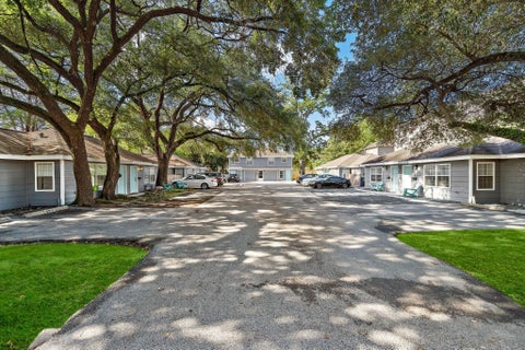 Photo of 234 W 27th Street #2, Houston, TX 77008 (MLS # 6721331)