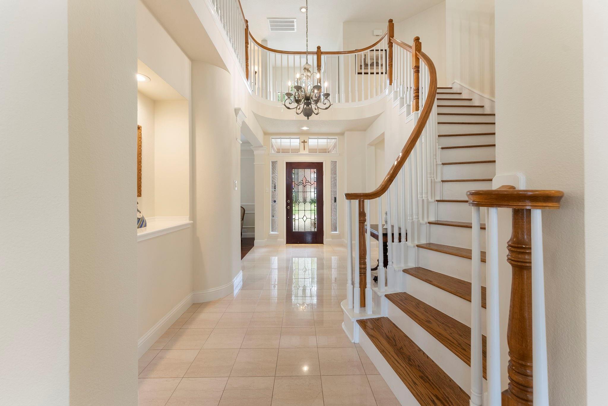 75 N Floral Leaf Circle