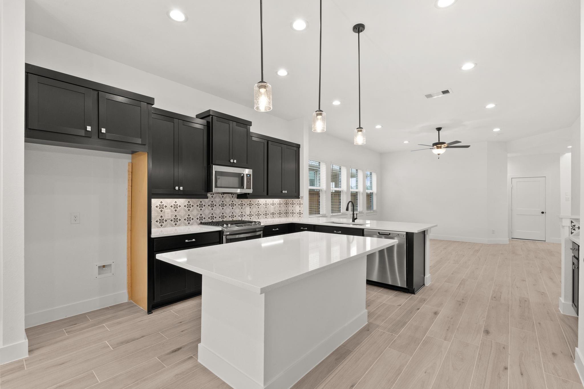 607 Crested Duck Court