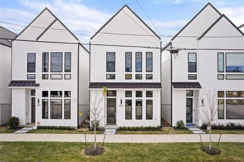 Photo of 2408 Gray Street, Houston, TX 77003 (MLS # 32340839)