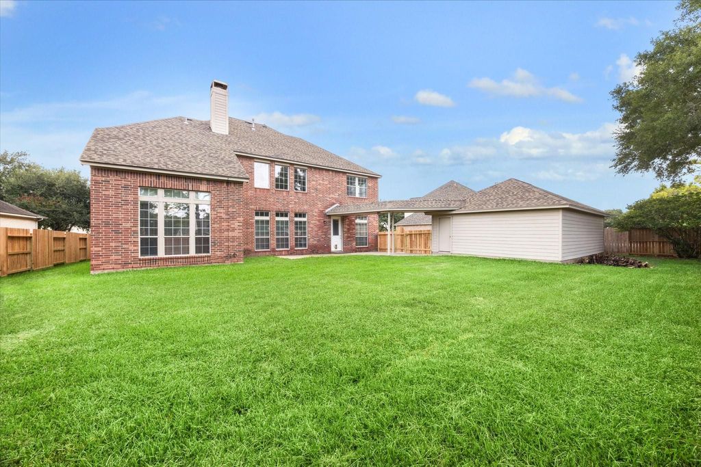 Photo of 11404 Island Manor Street, Pearland, TX 77584 (MLS # 35437182)