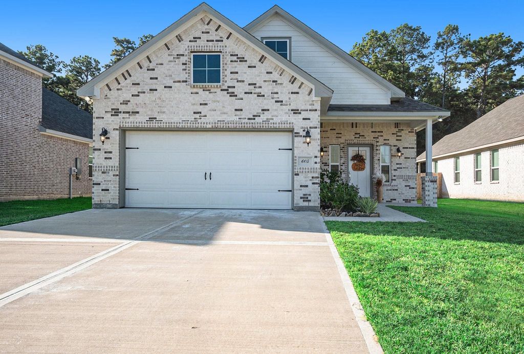Photo of 605 Little Spring Court, Anahuac, TX 77514 (MLS # 72809344)