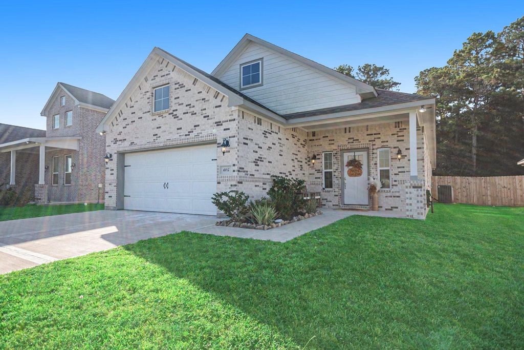 Photo of 605 Little Spring Court, Anahuac, TX 77514 (MLS # 72809344)