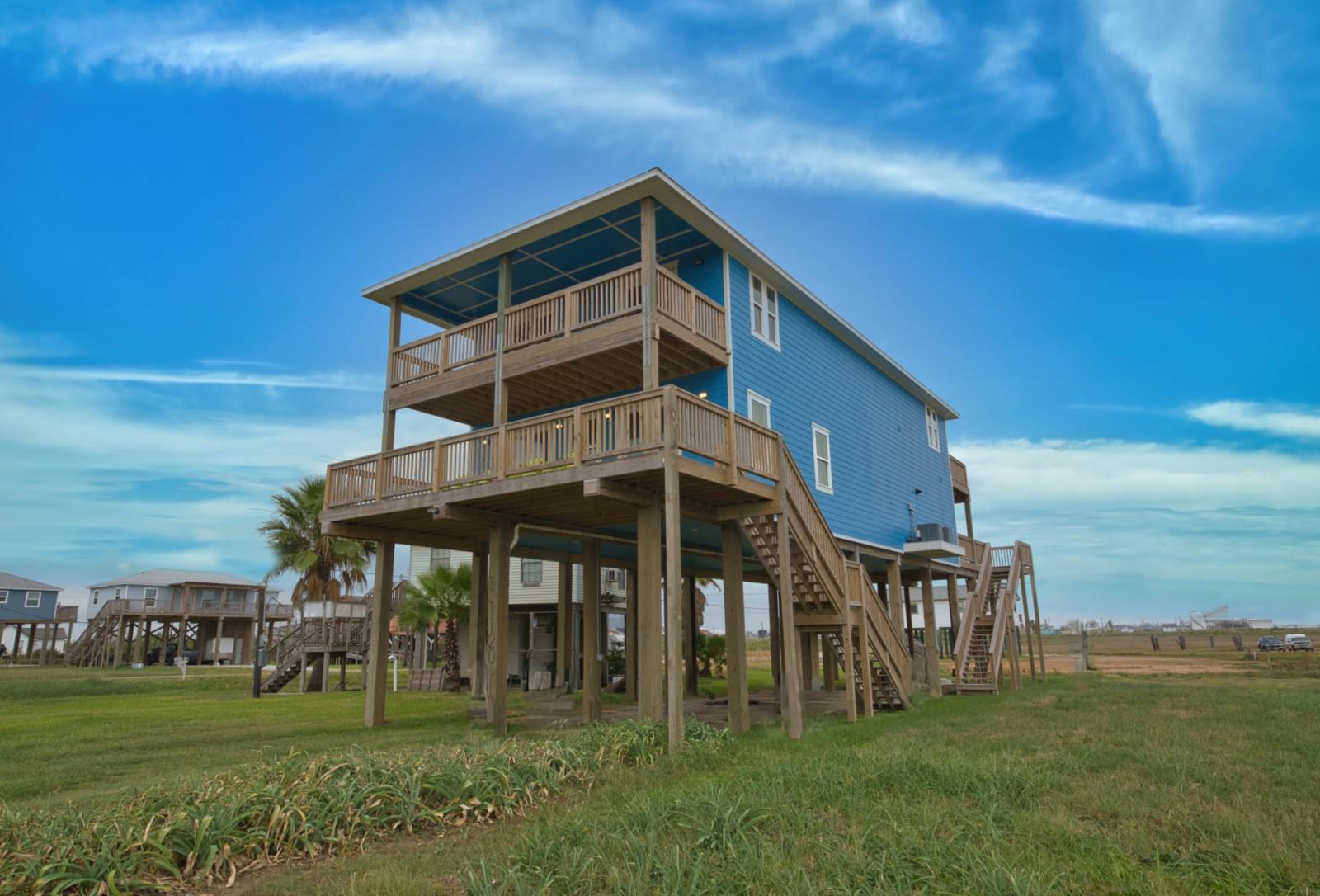 1120 Monument Drive
