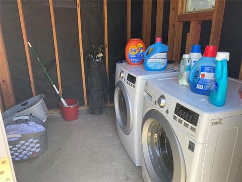 Tiny photo for 127 Payne Street, Houston, TX 77009 (MLS # 28164062)