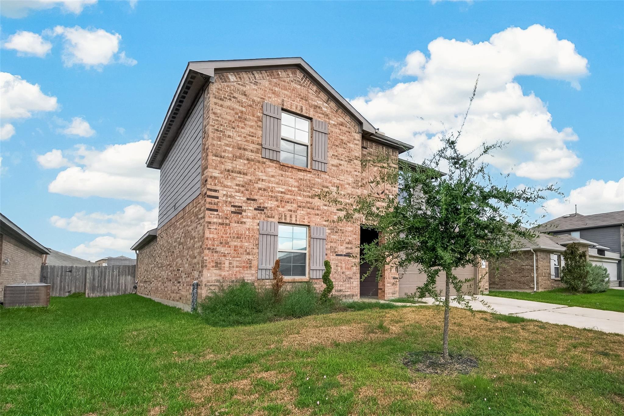 22722 Busalla Trail