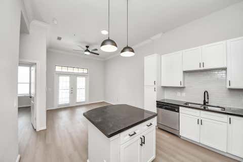 Photo of 6363 San Felipe Street #133, Houston, TX 77057 (MLS # 62404987)