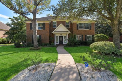 Photo of 43 Hessenford Street, Sugar Land, TX 77479 (MLS # 85976812)