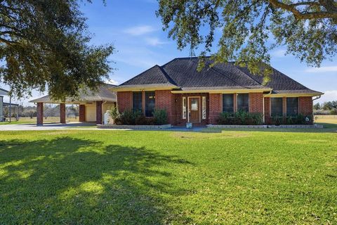 Photo of 5250 Lauren Road, Alvin, TX 77511 (MLS # 71971454)