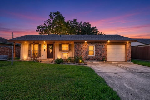 Photo of 2514 Mulberry Lane, Pasadena, TX 77502 (MLS # 27576538)