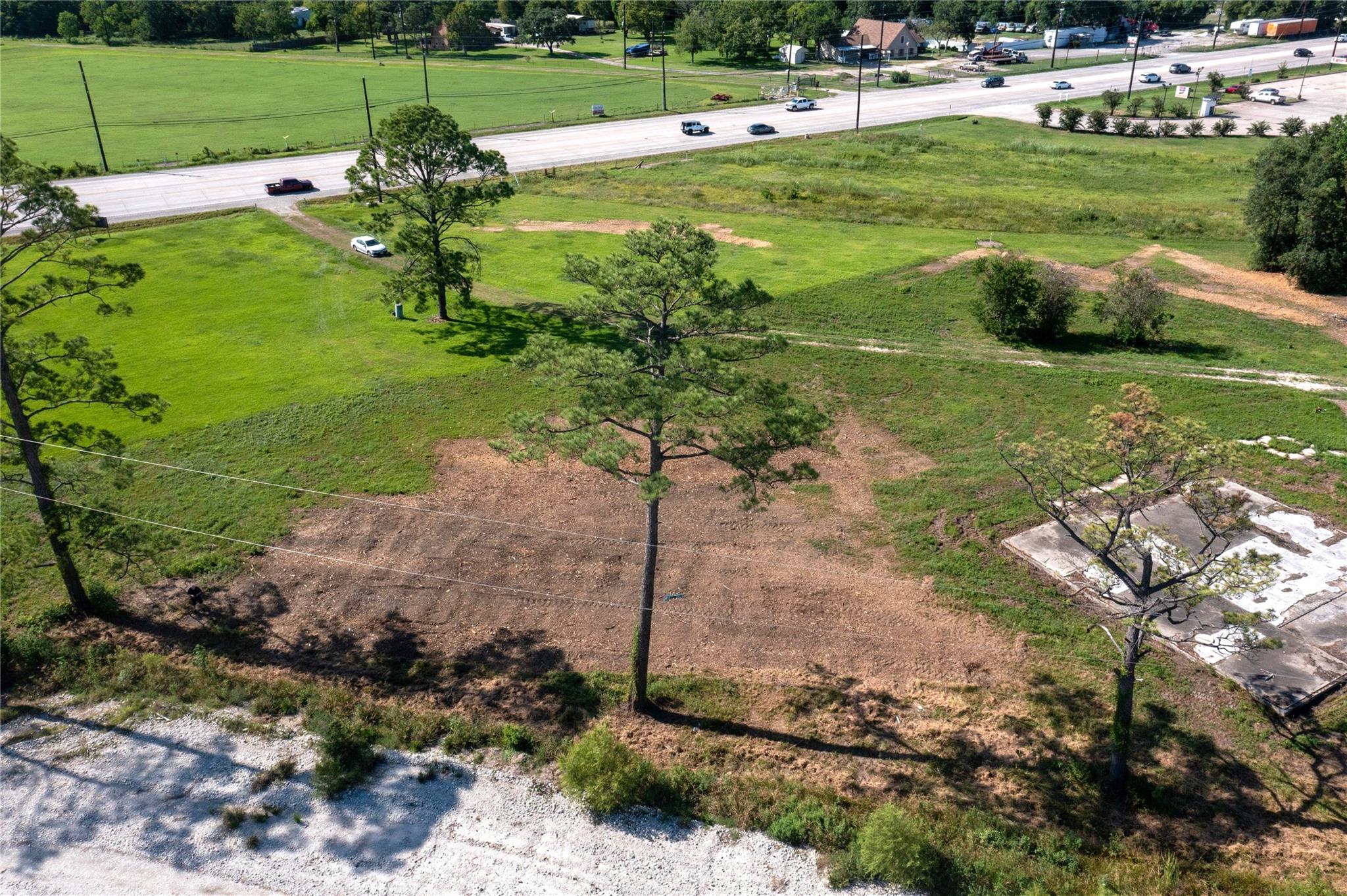 6822 N Highway 146