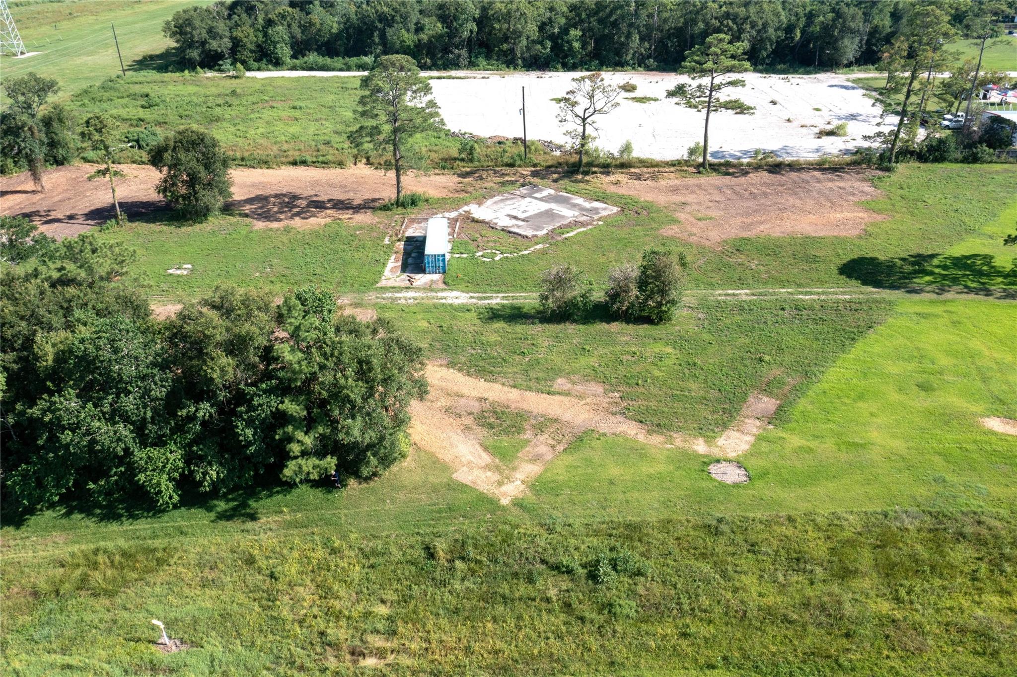 6822 N Highway 146