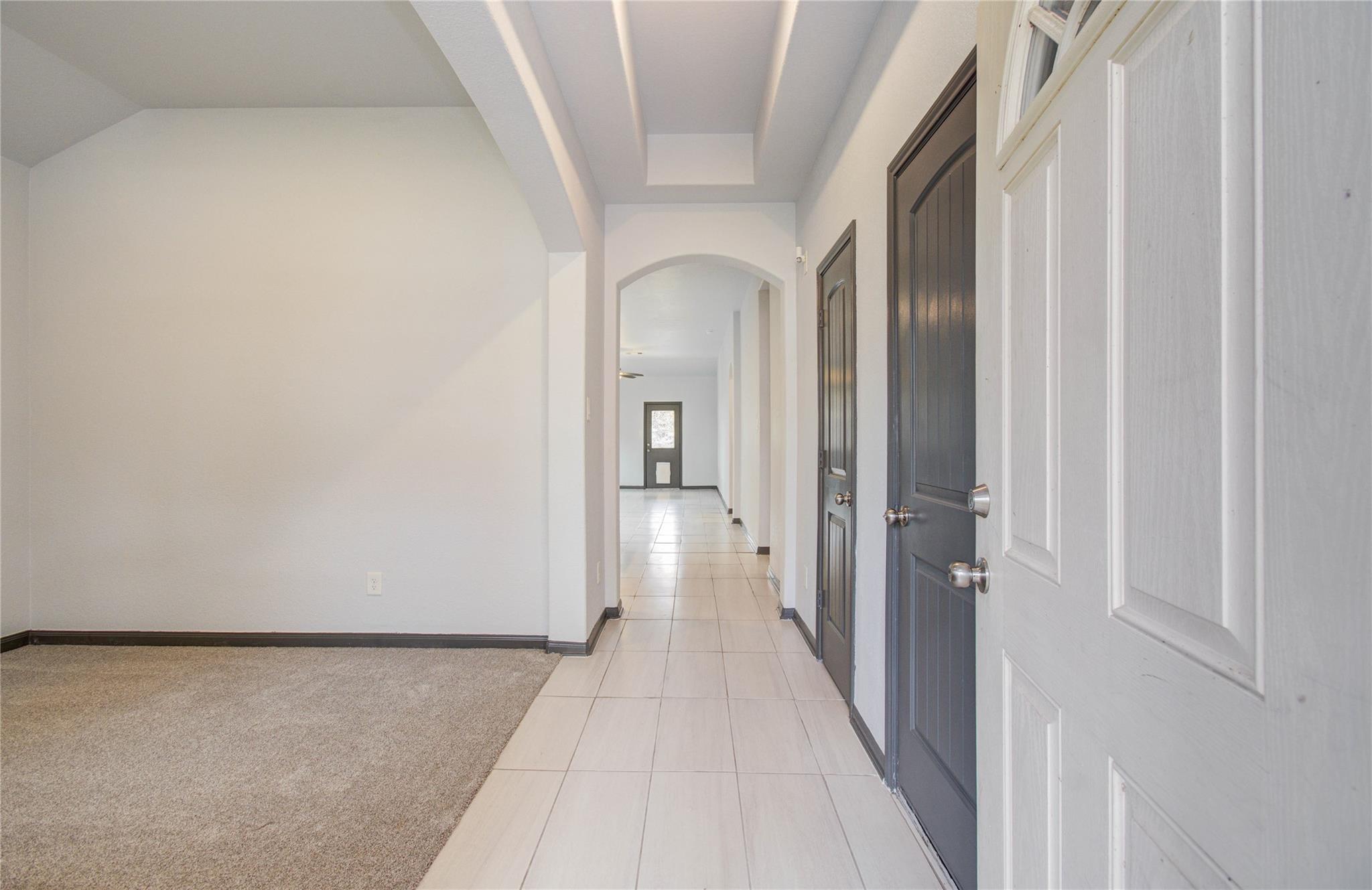 12147 La Salle River Road