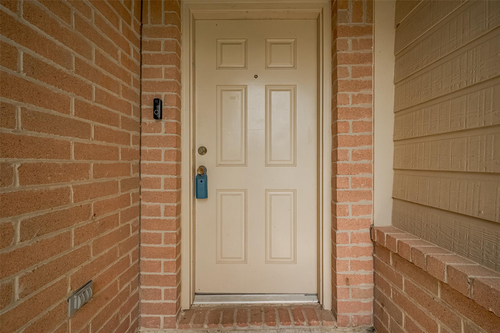 20510 Wren Hollow Way