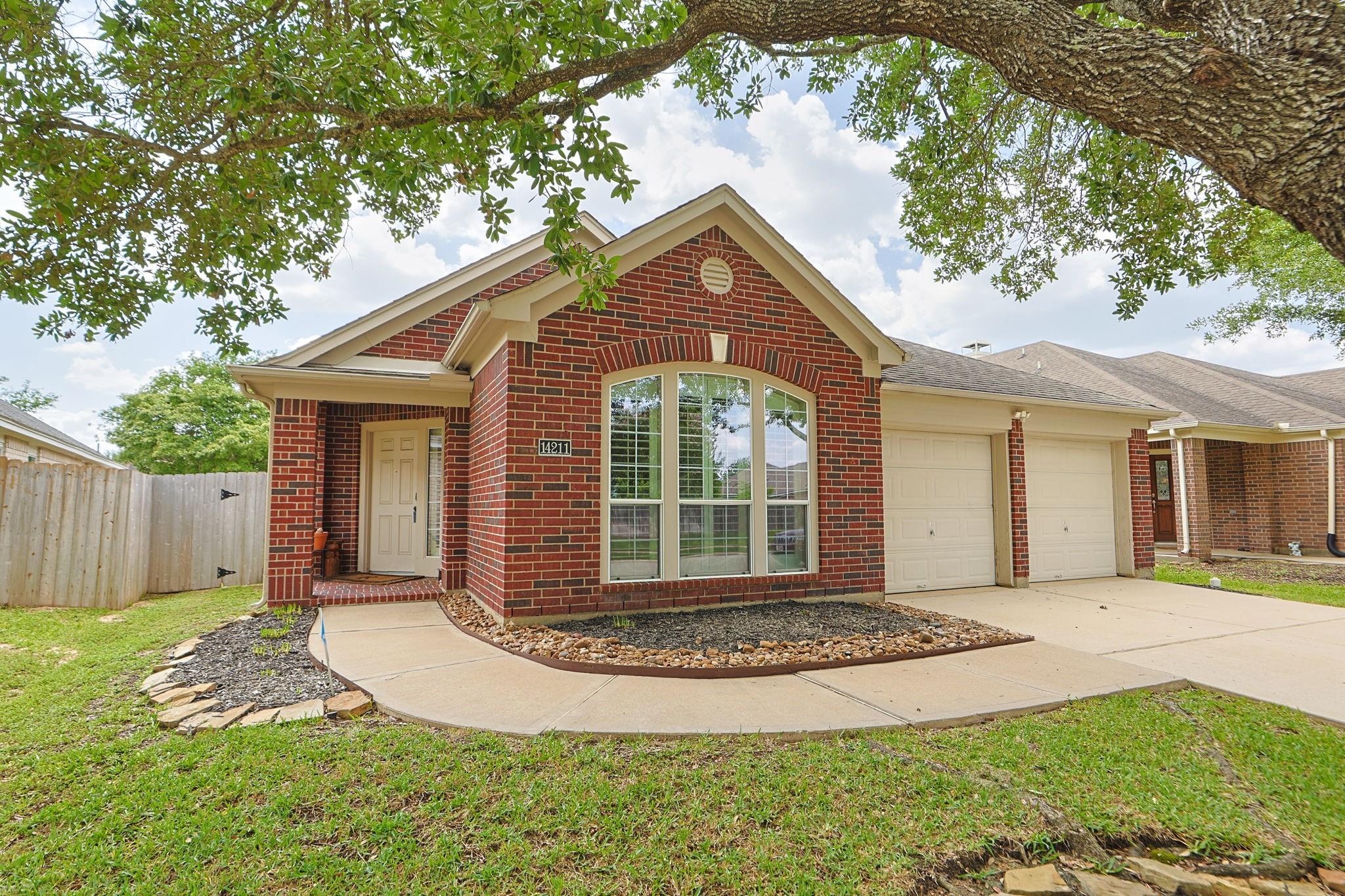 14211 Pinefrost Lane