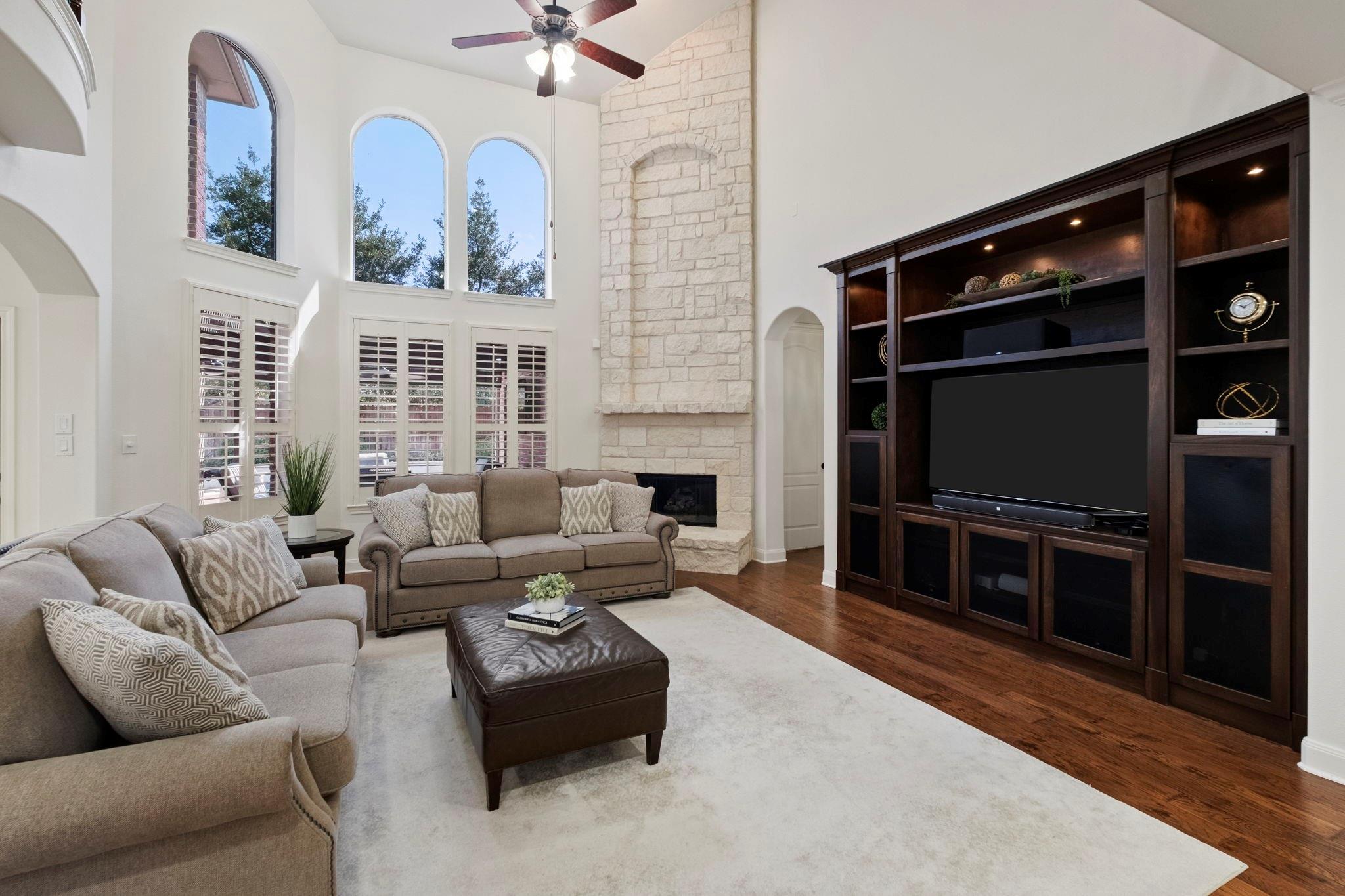 9215 Turtle Pond Lane