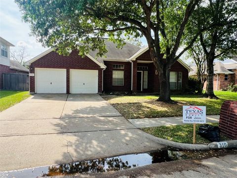 Photo of 310 Annes Way, Stafford, TX 77477 (MLS # 49706386)