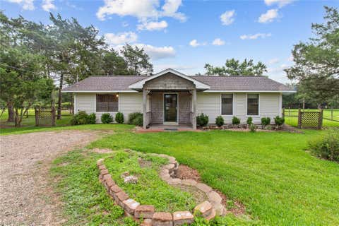 Photo of 4848 Wickwillow Ln, Alvin, TX 77511 (MLS # 43500739)