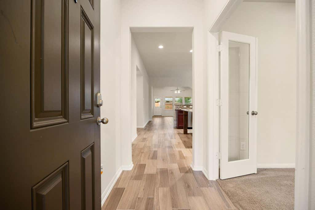 Photo of 32659 Timber Point Drive, Brookshire, TX 77423 (MLS # 98706365)