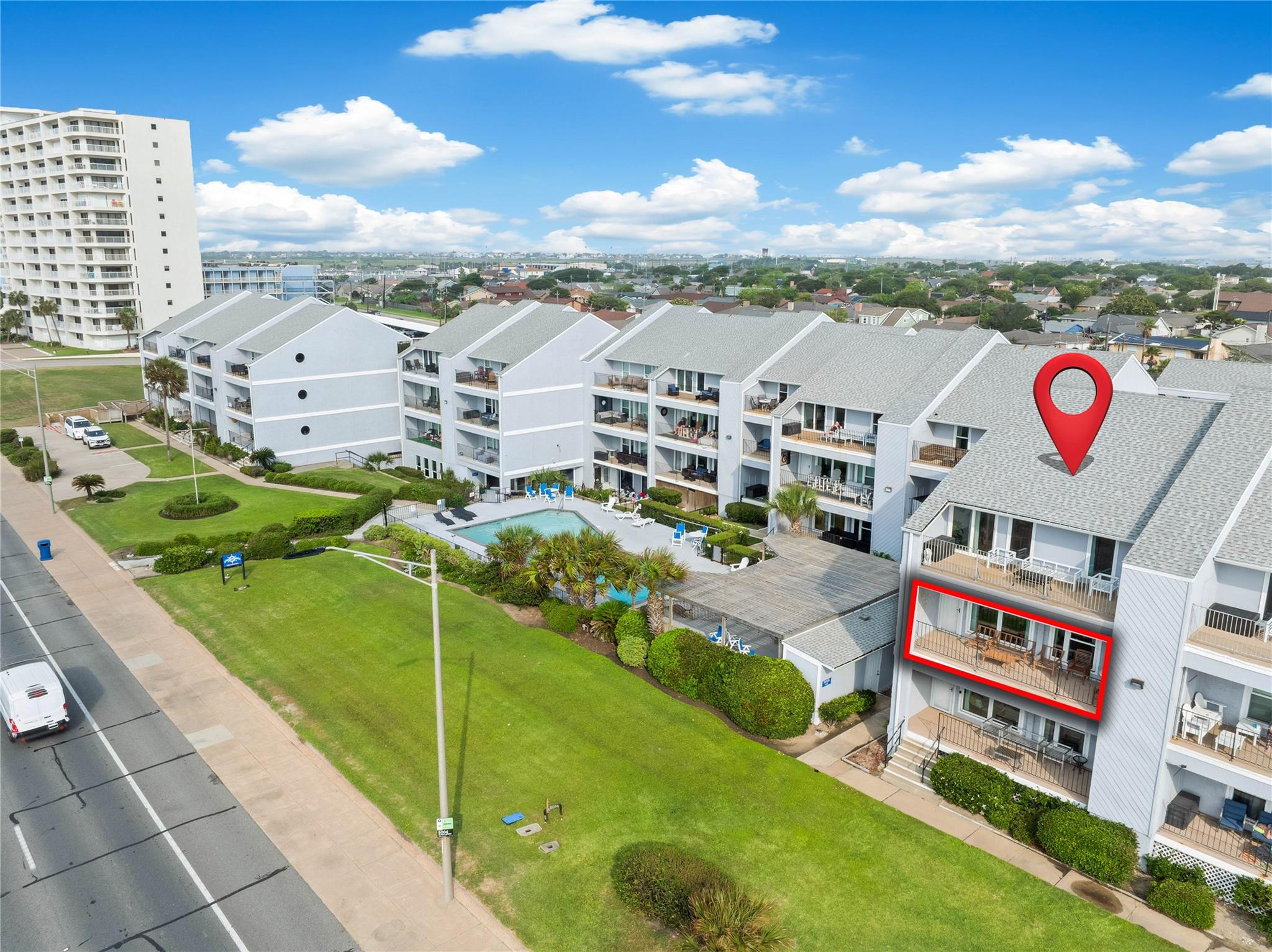 7600 Seawall Boulevard 206
