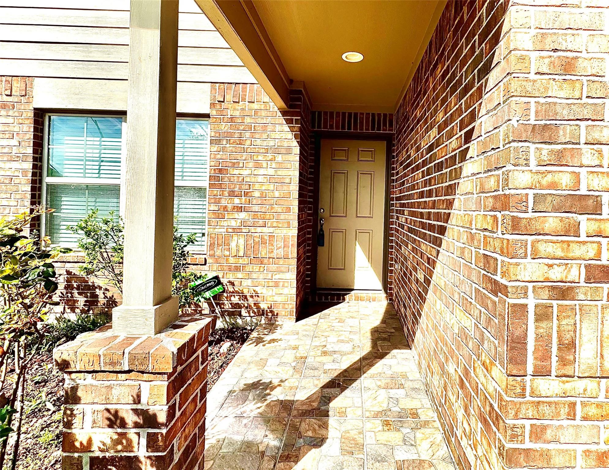 8210 Oakleaf Meadow Court