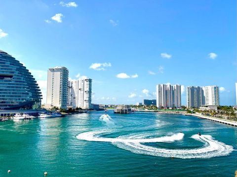 Av. Bonampak Mz 27 Lt 1 TX 77500