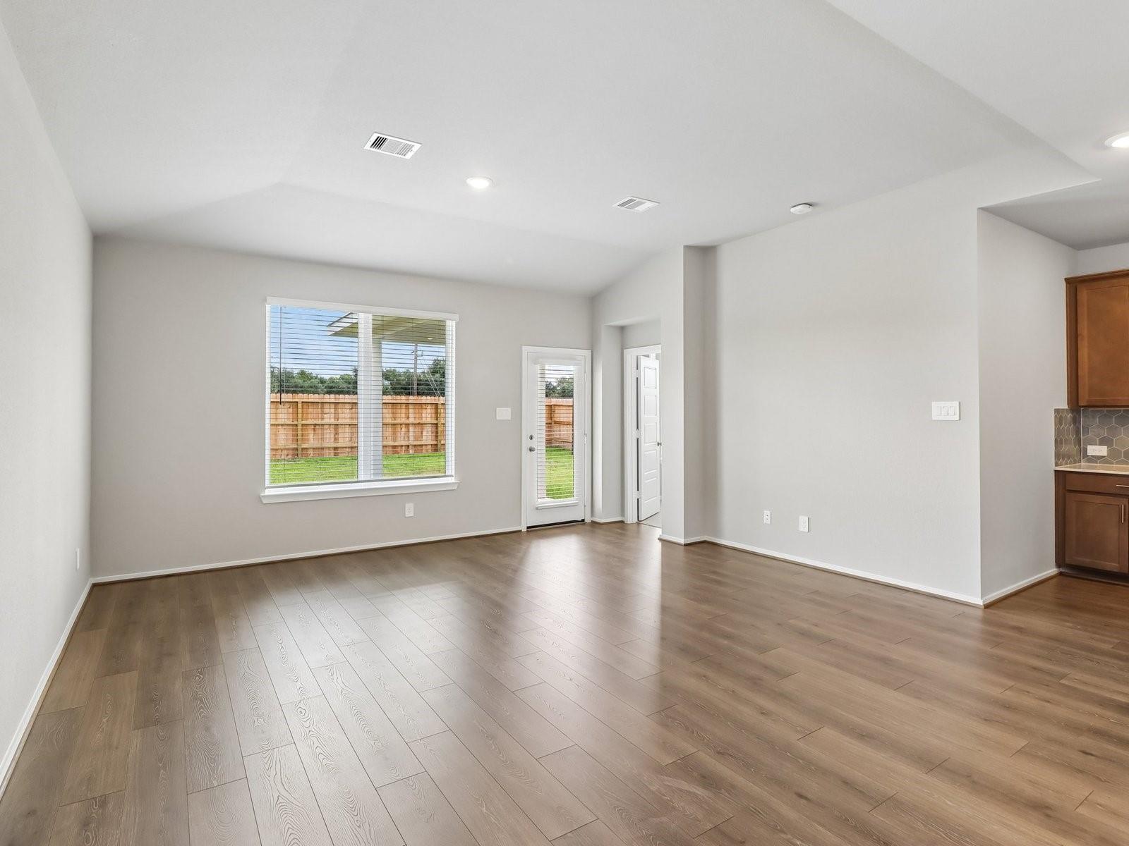 5228 Redbud Valley Drive