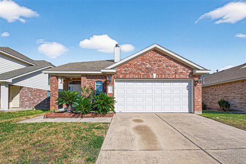 Photo of 2427 Pinpoint Drive, Spring, TX 77373 (MLS # 39798261) Photo of 2427 Pinpoint Drive, Spring, TX 77373 (MLS # 39798261)