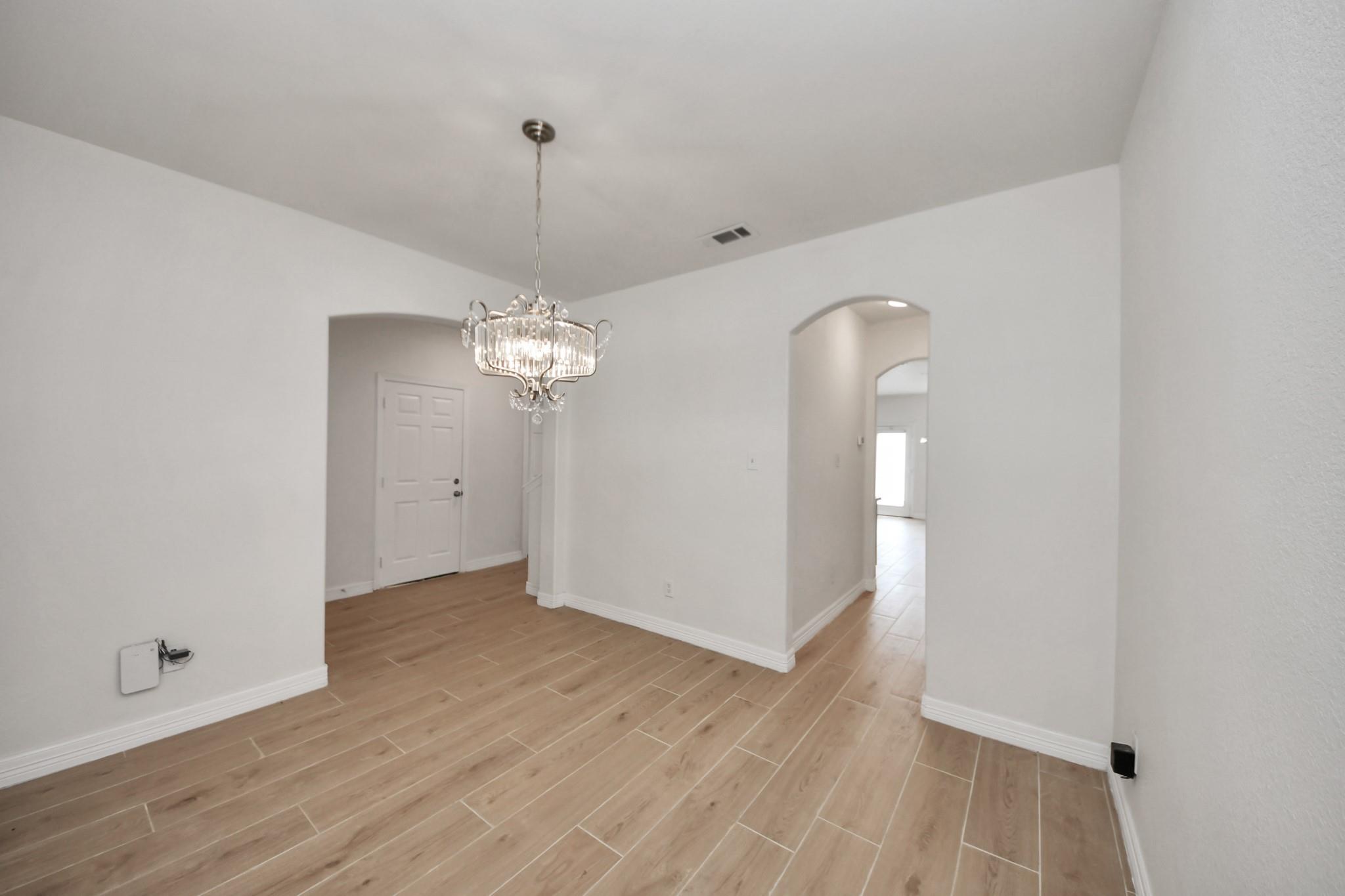 7925 Diamond Oak Drive