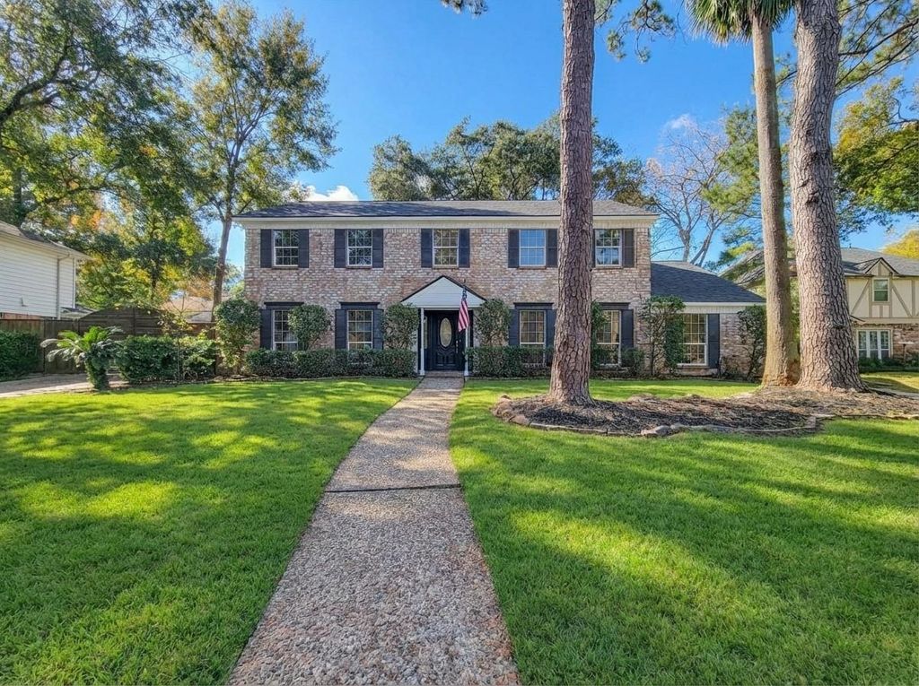 Photo of 10703 Idlebrook Drive, Houston, TX 77070 (MLS # 35902282)