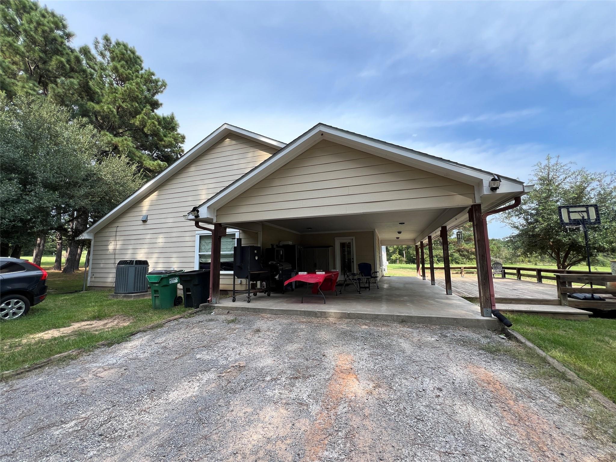 983 Private Road 1320