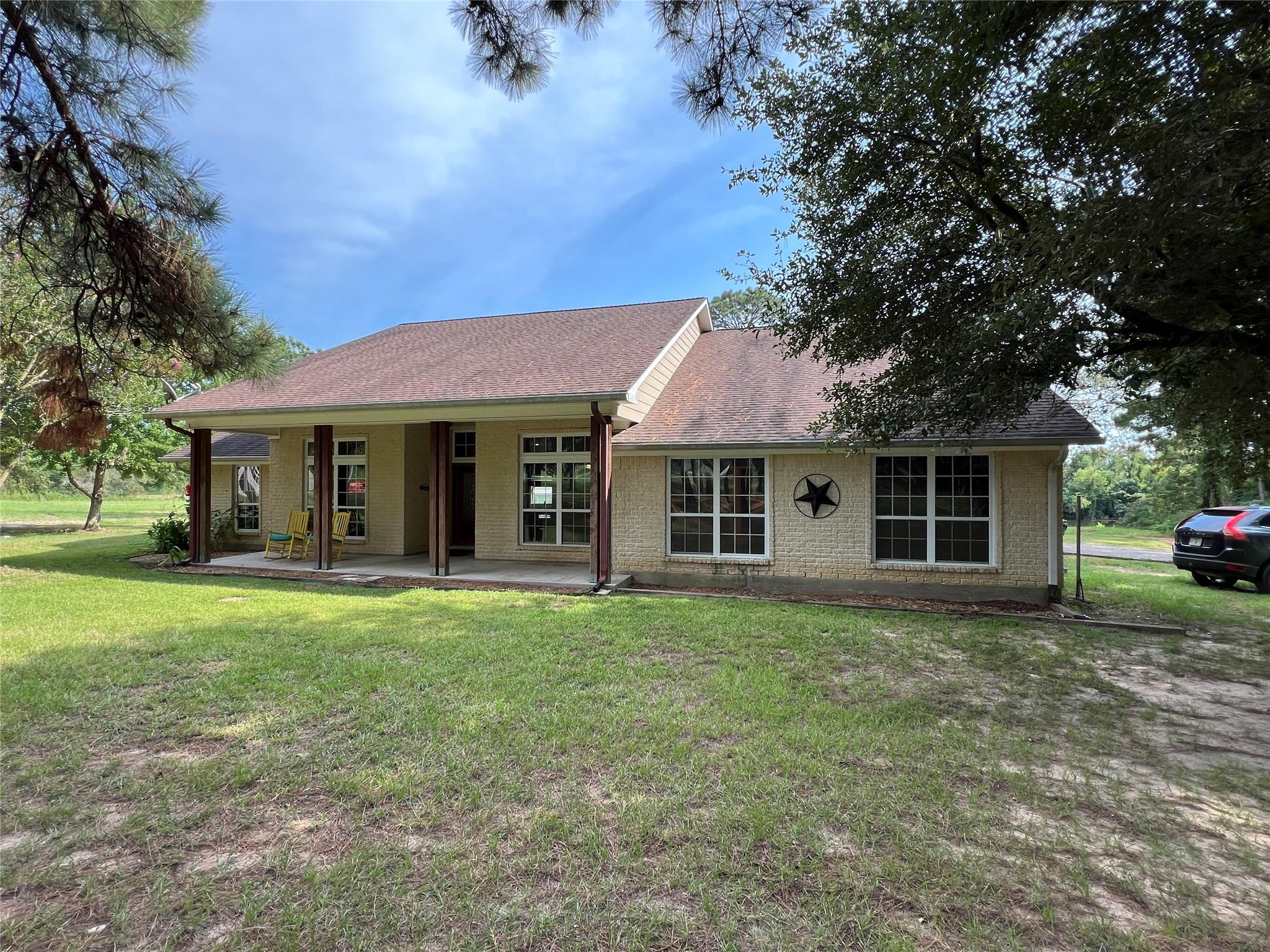 983 Private Road 1320