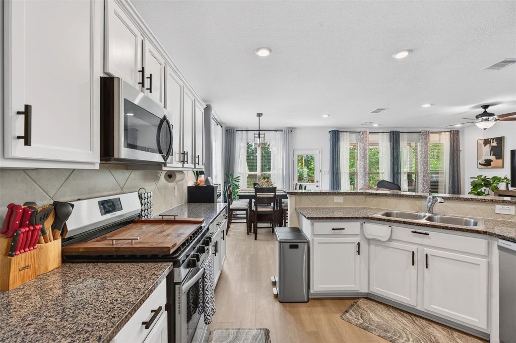 Photo of 2832 Mistygate Court, Conroe, TX 77301 (MLS # 55963407)