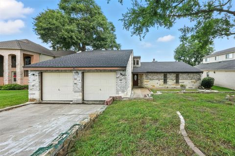 1046 Lake View Drive Montgomery TX 77356