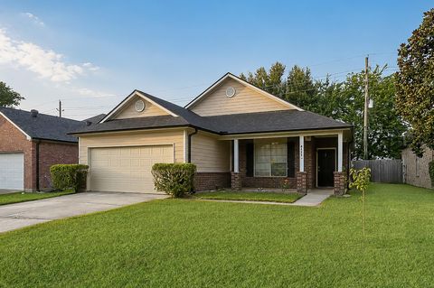 Photo of 8723 Willow Grove Drive, Tomball, TX 77375 (MLS # 69181345)