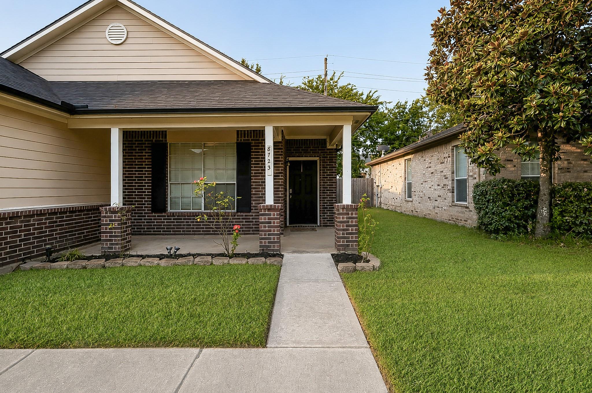 8723 Willow Grove Drive