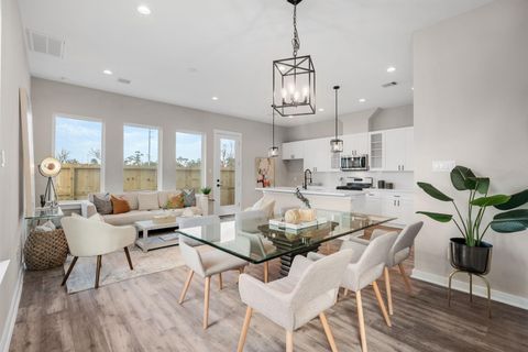 Photo of 5919 Wheatley Hollow Lane, Houston, TX 77091 (MLS # 45657525)