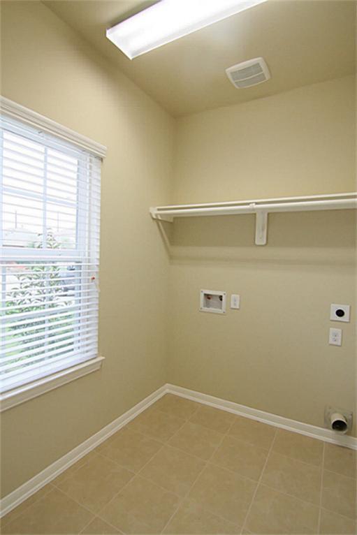 18206 Canary Bluff