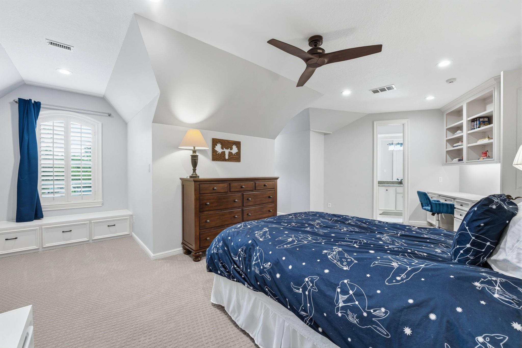 The Woodlands, Texas, 77382, United States, 5 Bedrooms Bedrooms, ,6 BathroomsBathrooms,Residential,Active,2036660