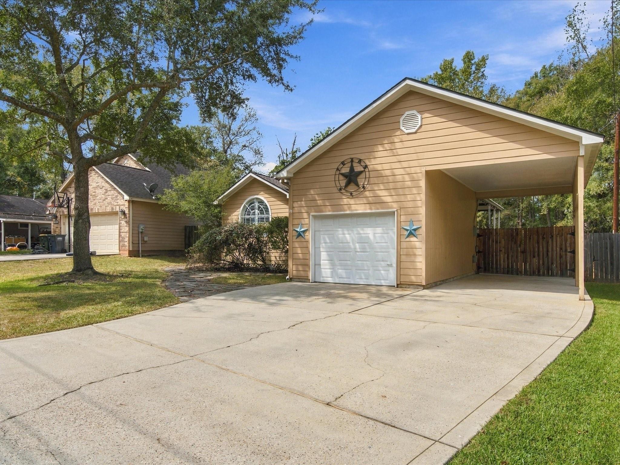 306 Sherwood Forest Street