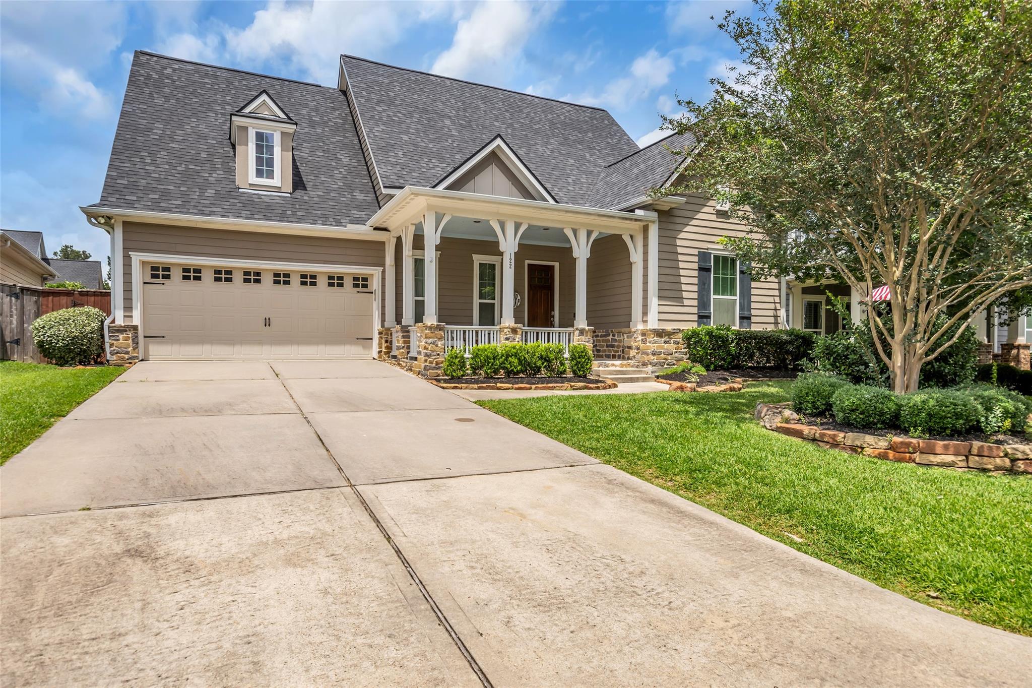 122 Freeman Bend Street