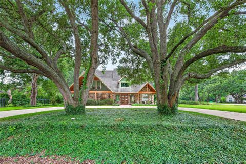 Homes For Sale - 3018 S Saddlebrook Lane<br/> Katy, TX 77494