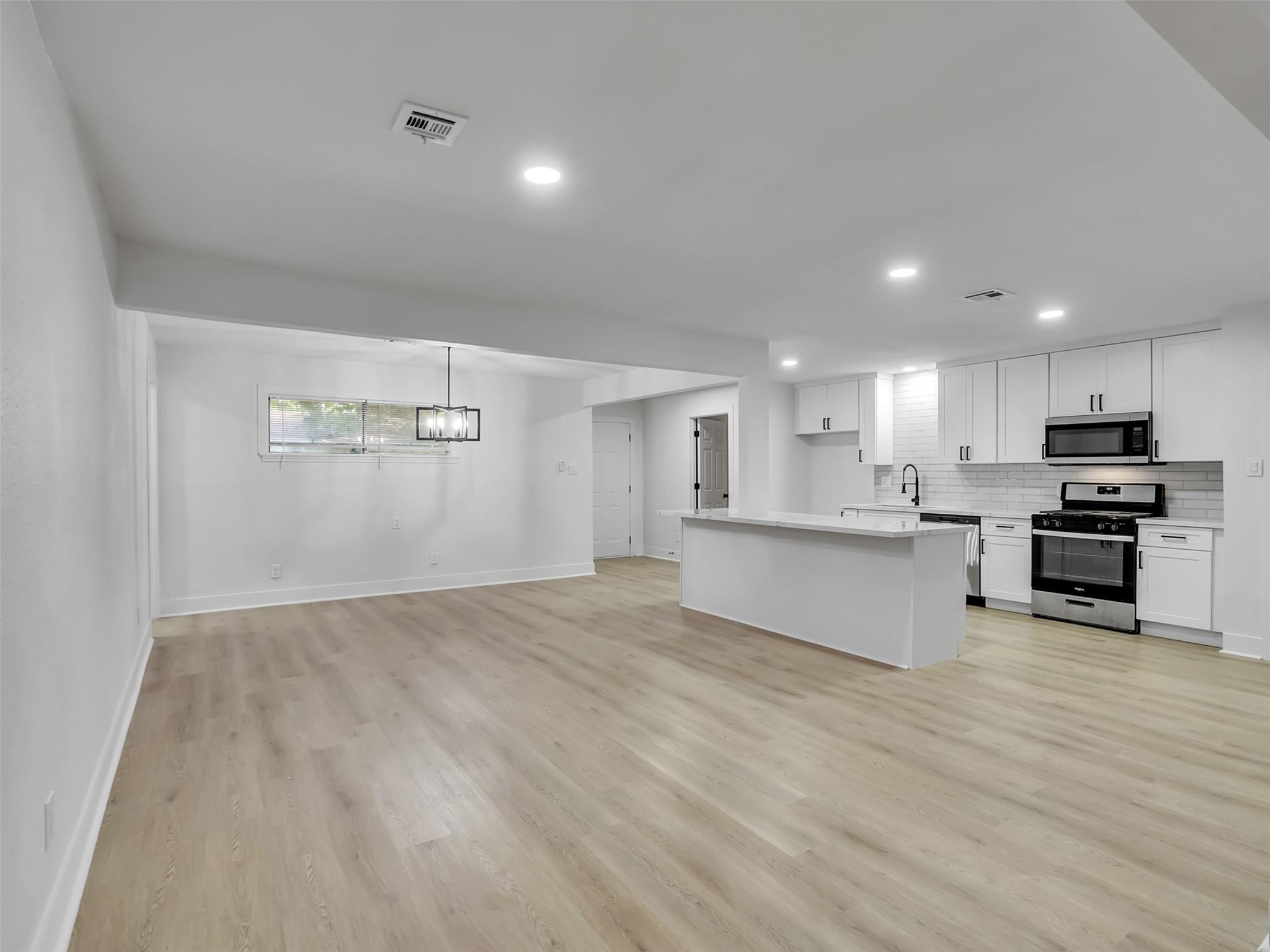 6026 Diamond Court