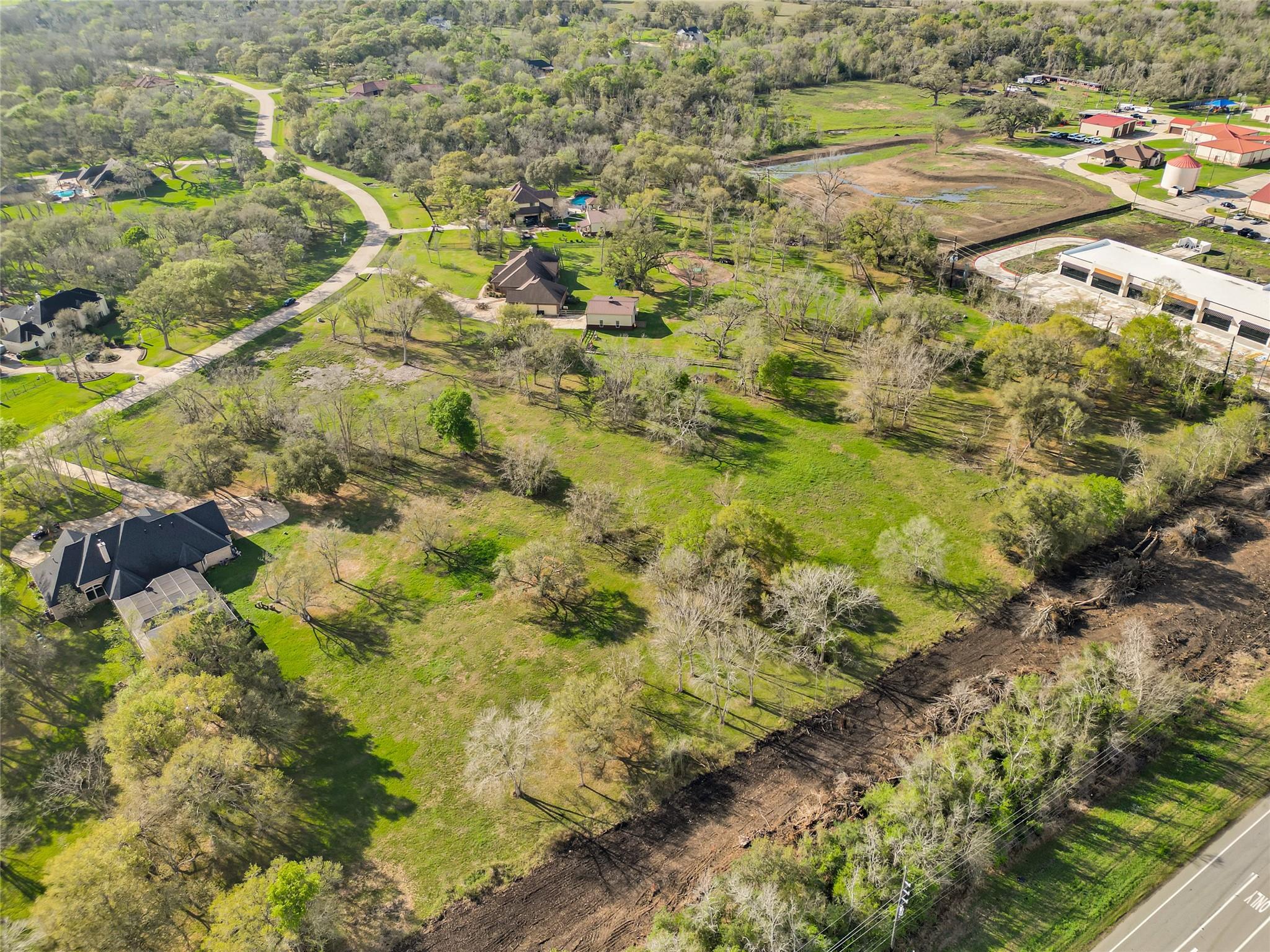 222 Star Lake Dr