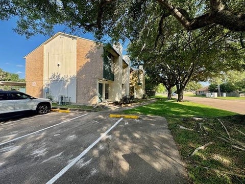 Photo of 250 El Dorado Blvd Boulevard #302, Houston, TX 77598 (MLS # 24826913)