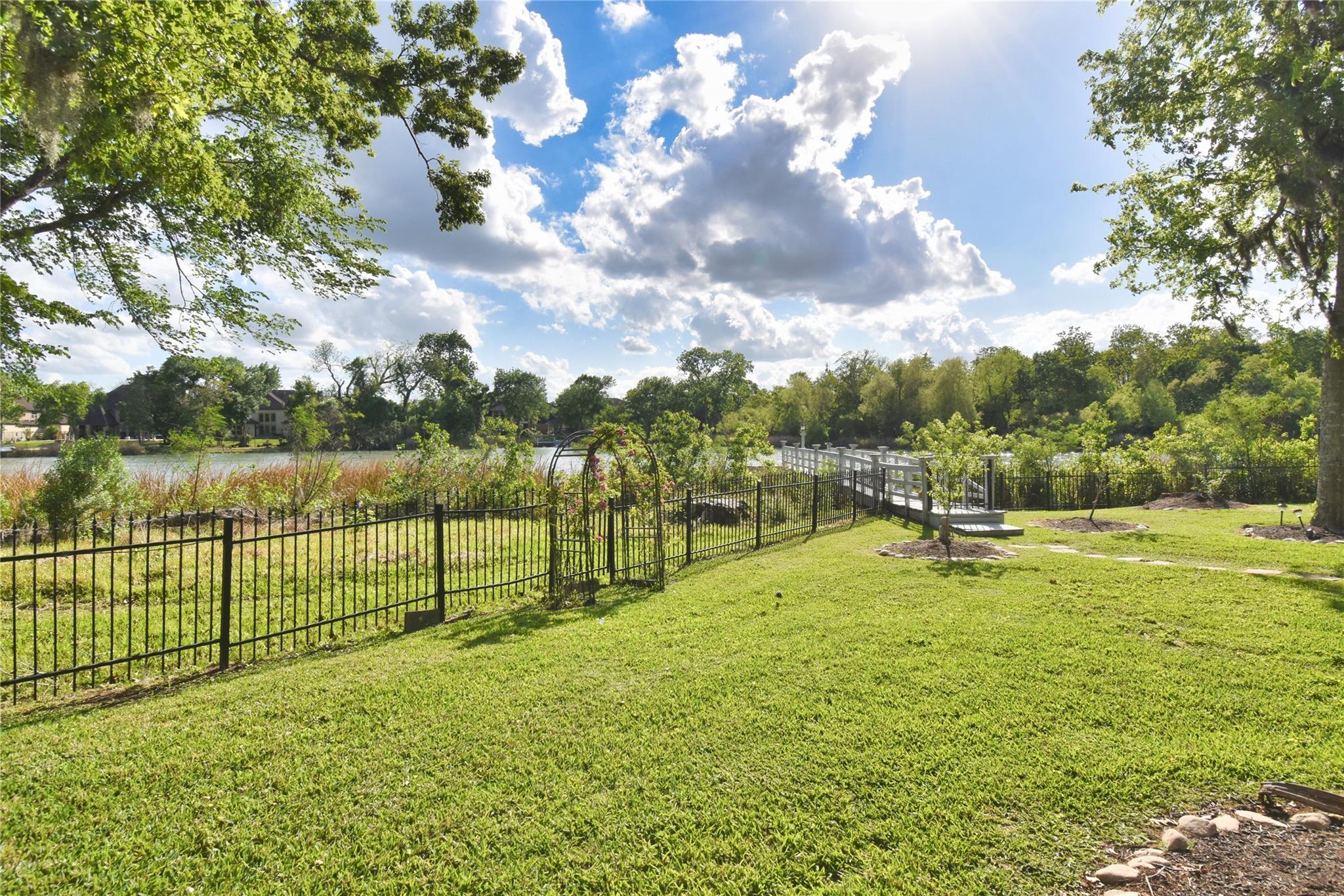 226 Jade Pointe